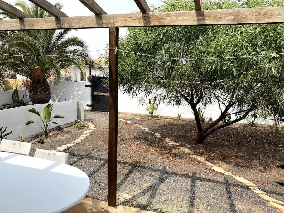 הוילה Orange House, Surf&Yoga לאחארס מראה חיצוני תמונה